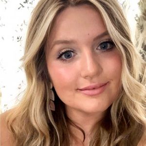 Meet your Posher, Diane